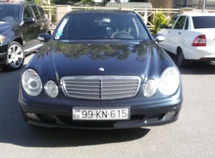 Mercedes E 220