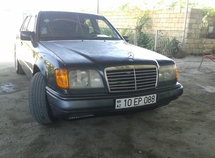 Mercedes E 220
