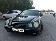 Mercedes E 240