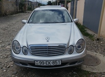 Mercedes E 220