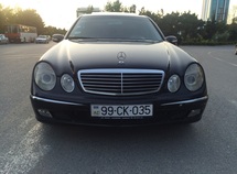 Mercedes E 220