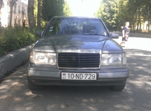 Mercedes E 200