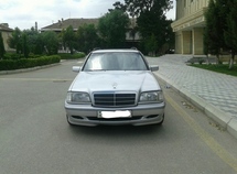 Mercedes C 220