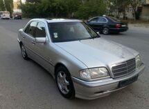 Mercedes C 180