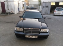 Mercedes C 180