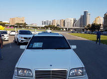 Mercedes C 200
