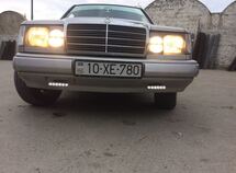 Mercedes E 200
