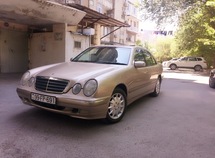 Mercedes E 240