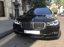BMW 750