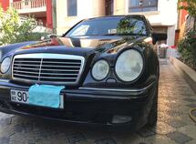Mercedes E 240