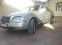 Mercedes C 200