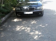 BMW 740