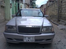 Mercedes C 200