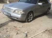 Mercedes C 250