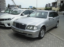 Mercedes C 230