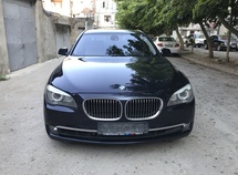 BMW 750