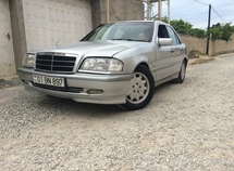 Mercedes C 240
