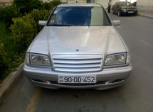 Mercedes C 180