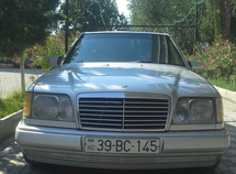 Mercedes E 230
