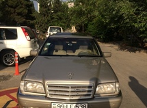 Mercedes C 240