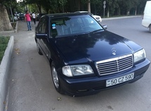 Mercedes C 180