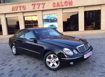 Mercedes E 220