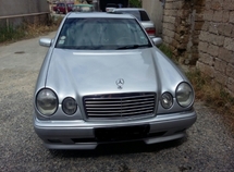 Mercedes E 240