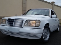 Mercedes E 220