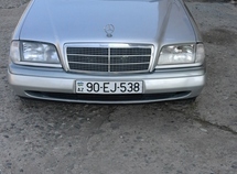 Mercedes C 180