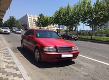 Mercedes C 200