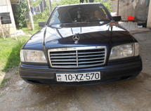 Mercedes C 180