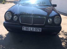 Mercedes E 280
