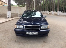 Mercedes C 180
