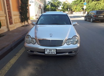 Mercedes C 200
