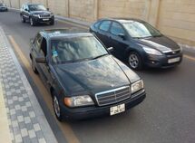Mercedes C 200