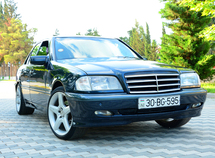 Mercedes C 240