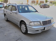 Mercedes C 200