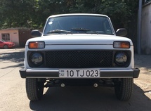 LADA (VAZ) Niva