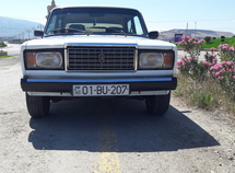 LADA (VAZ) 2107