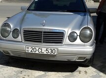 Mercedes E 230