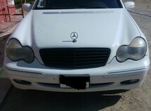 Mercedes C 240