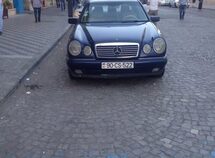 Mercedes E 280