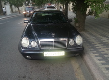 Mercedes E 300