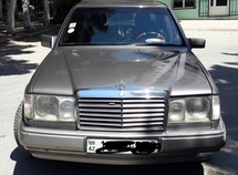 Mercedes E 200