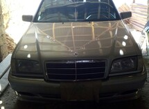 Mercedes C 200
