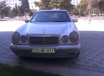 Mercedes E 200