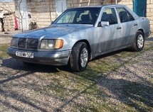 Mercedes E 200