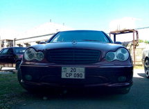 Mercedes C 230