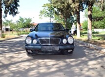 Mercedes E 200