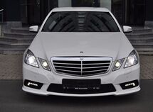 Mercedes E 200